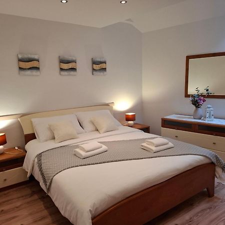 Ap Downtown Apartment روفينج المظهر الخارجي الصورة