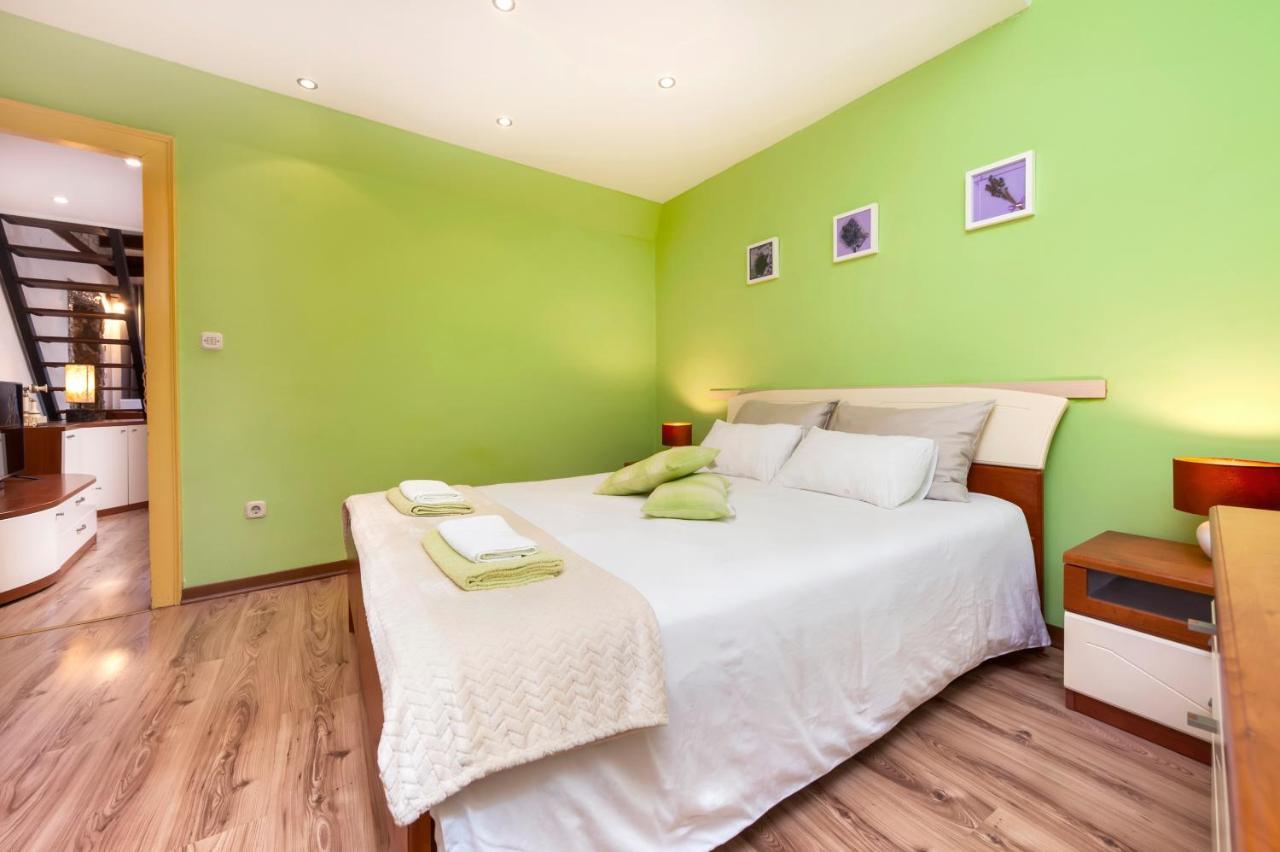 Ap Downtown Apartment روفينج المظهر الخارجي الصورة