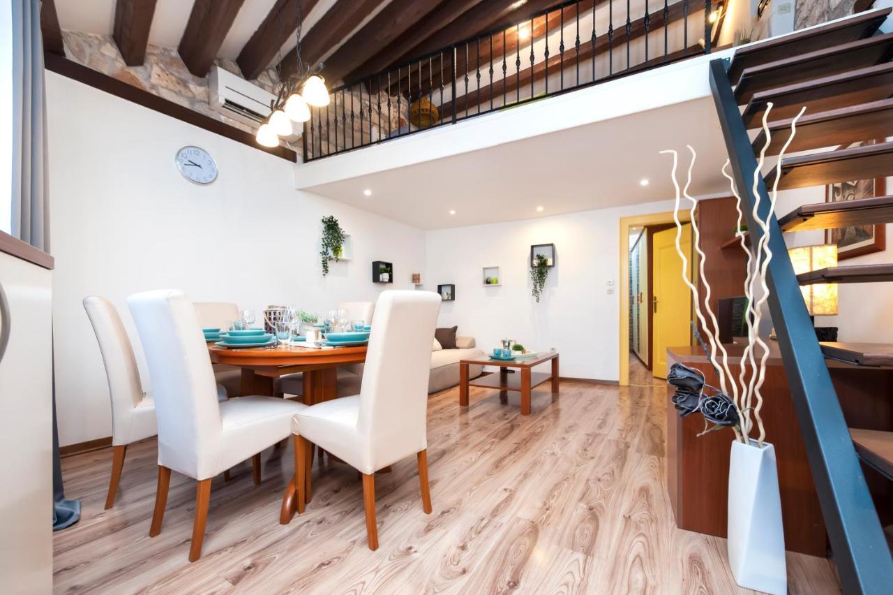 Ap Downtown Apartment روفينج المظهر الخارجي الصورة