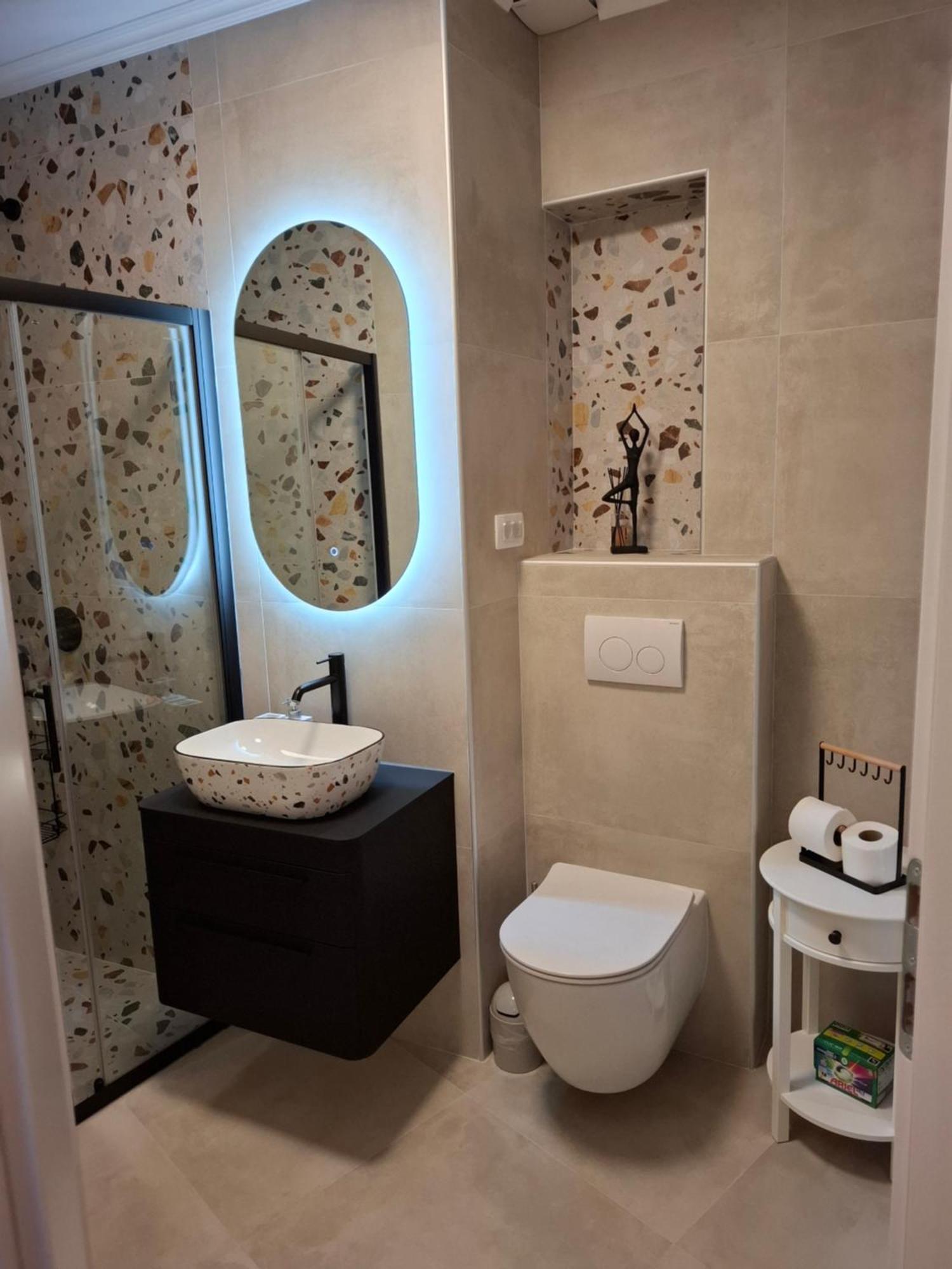 Ap Downtown Apartment روفينج المظهر الخارجي الصورة